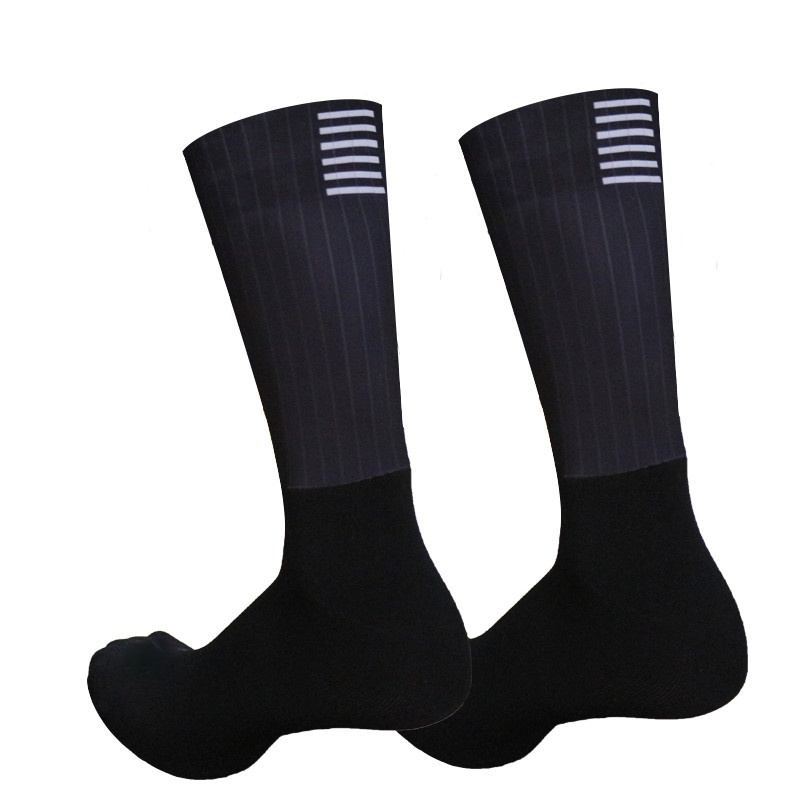 プロのサイクリング用の快適で通気性のある滑り止めソックス,プ - Sock Garter Men のレビューと価格