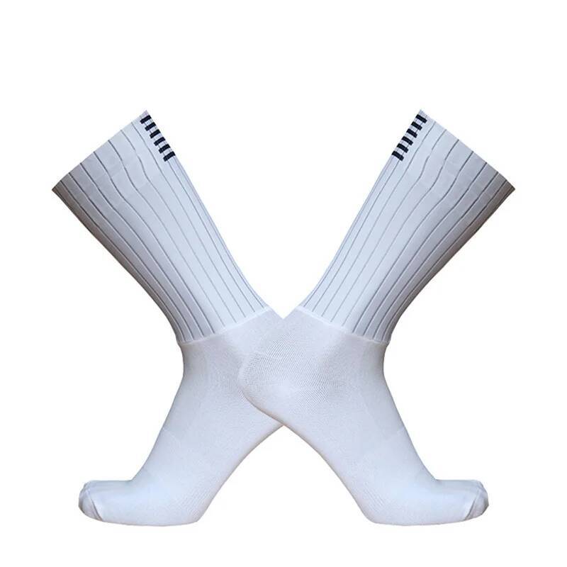 スリップチーム アンチソックス シームレス エアロ サイクリ - Sock Garter Men のレビューと価格